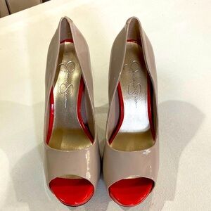 Jessica Simpson Peep Toe Pump